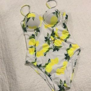 Cupshe lemon floral one piece